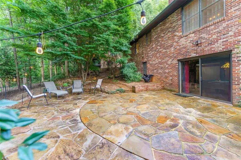 759 Riverhill Drive, Athens