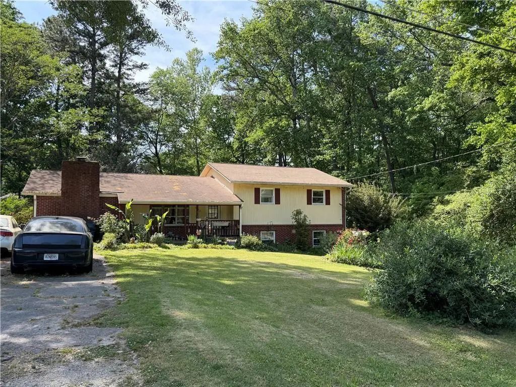 232 Manning Drive, Alpharetta