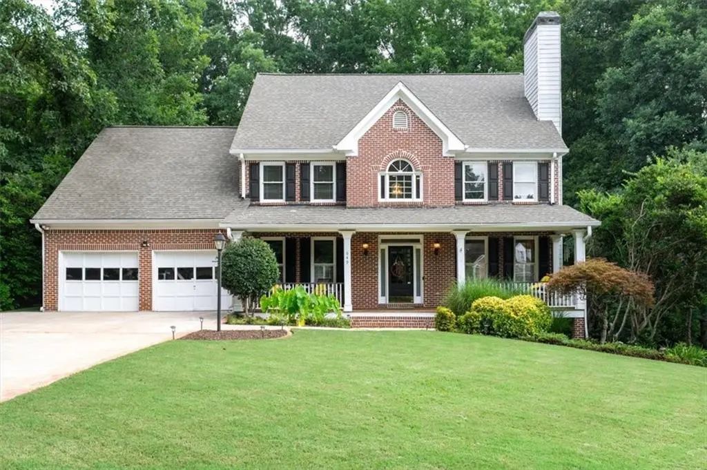 649 Goldenwood Court, Powder Springs