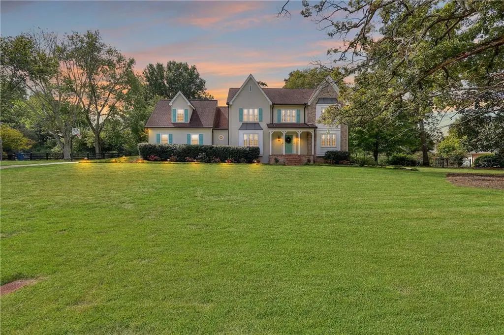 1321 Lakeshore Drive, Snellville
