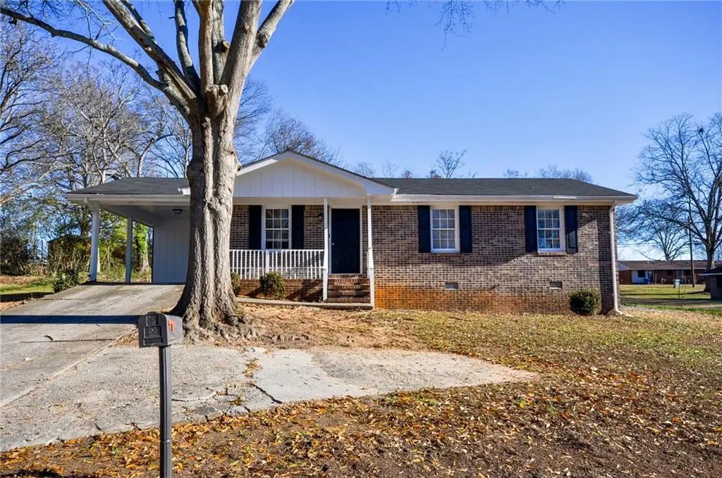 200 Capitol Avenue, Winder