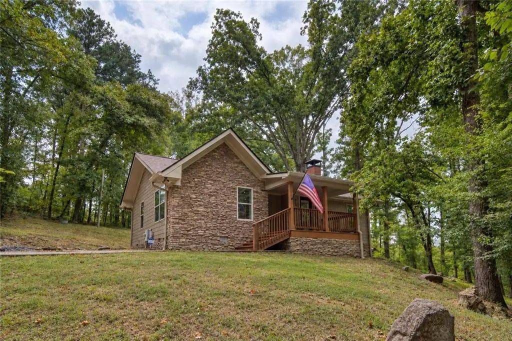 7615 Whitmire Road, Cumming