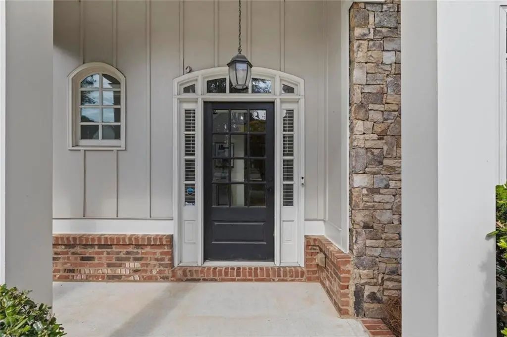 4054 Hill House Road Sw, Smyrna