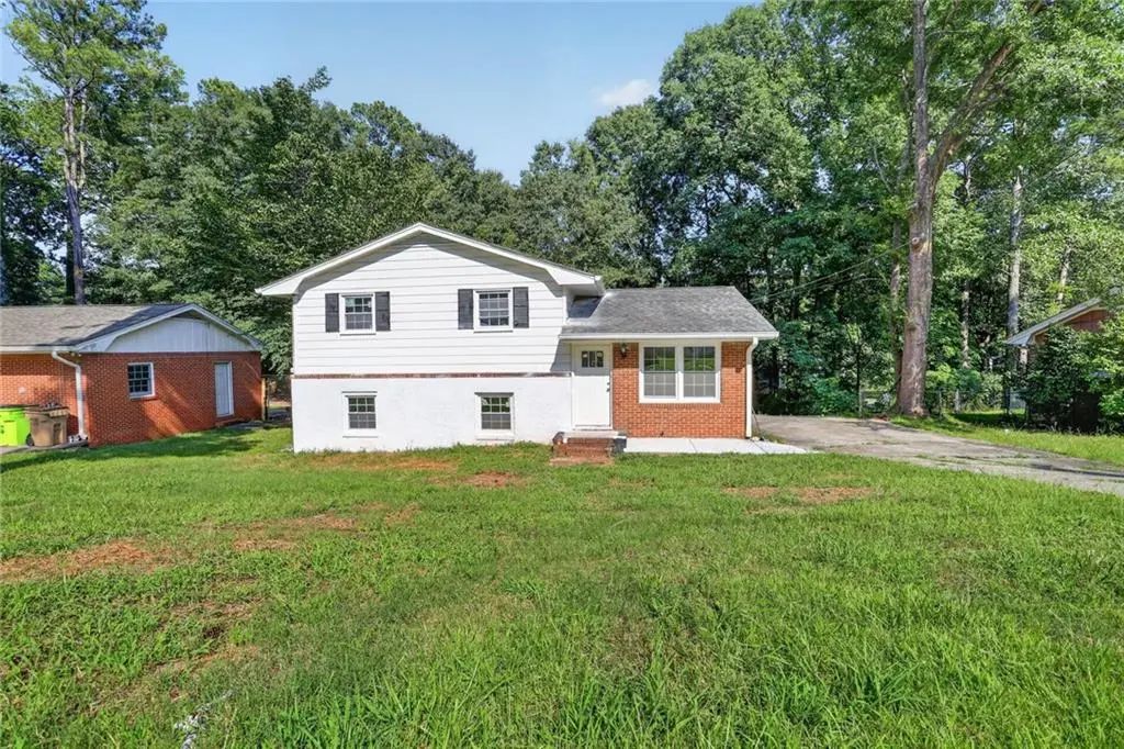 6464 Rabun Road, Morrow