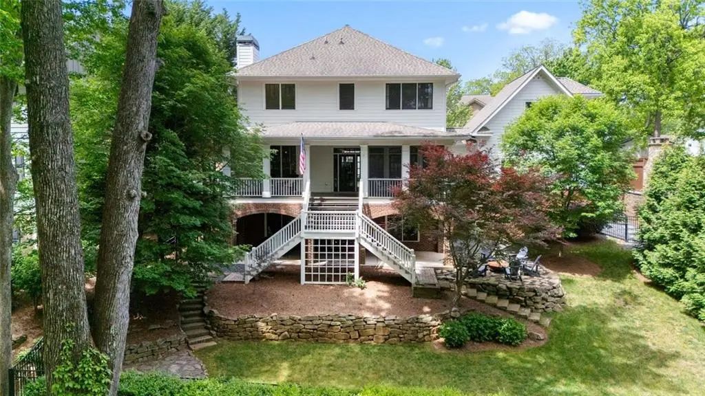 2853 Bernard Lane Se, Smyrna