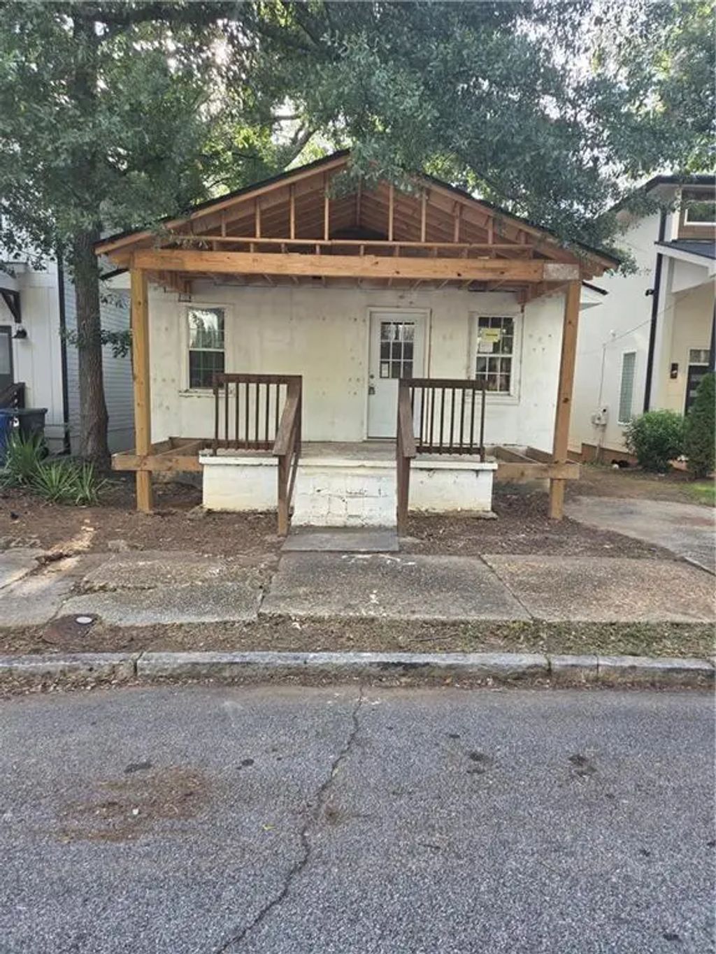 953 Smith Street Sw, Atlanta