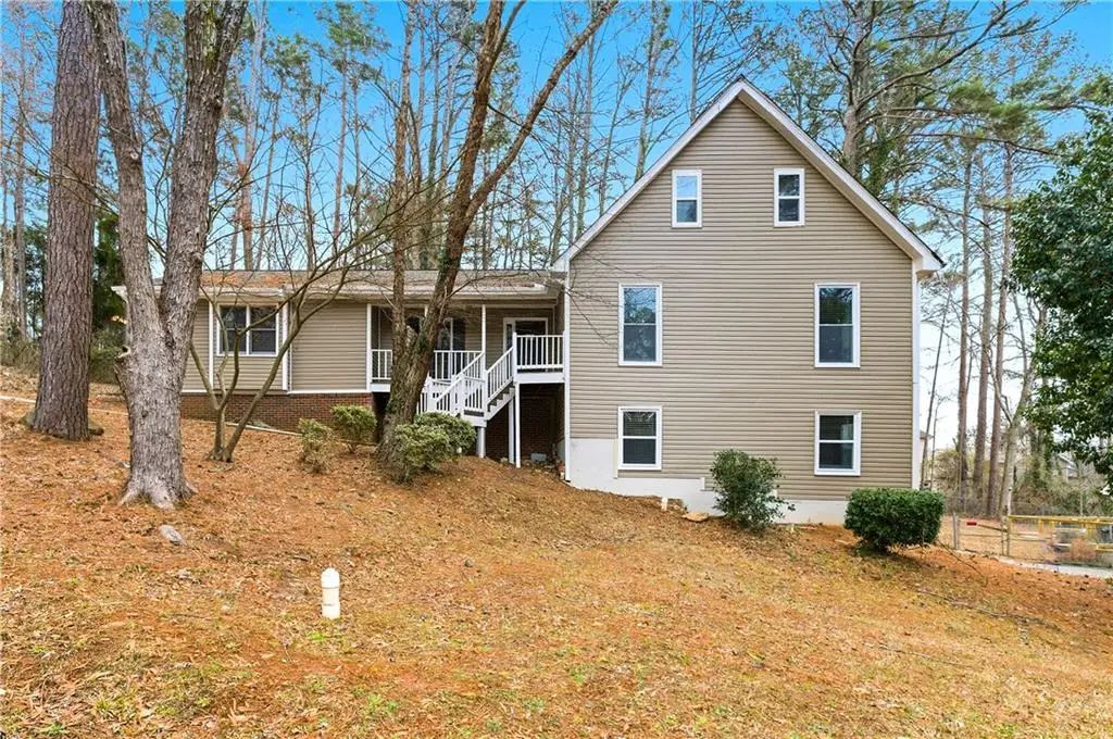 790 Pine Ridge Drive, Stone Mountain