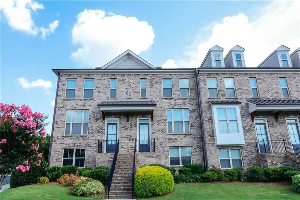 2117 Parkside Glen View, Duluth