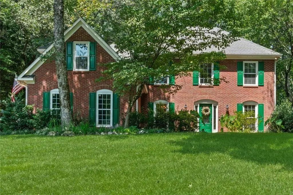 1350 Gran Forest Drive, Cumming