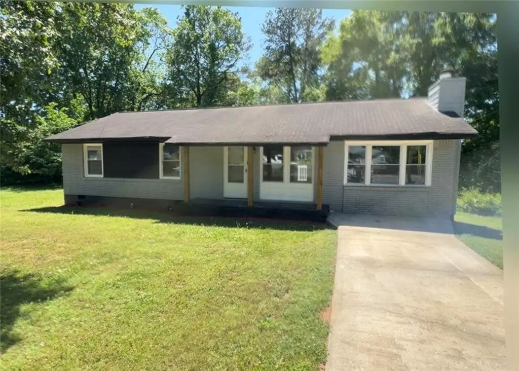 285 Queen Helen Lane, Jonesboro