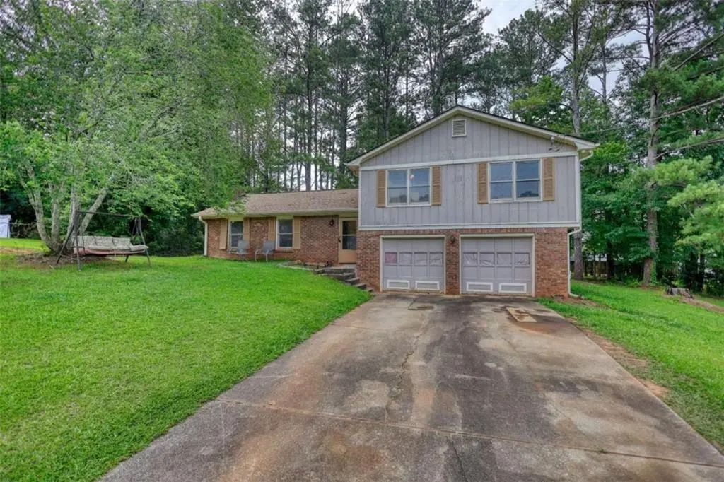 434 Sweet Water Trail, Conyers
