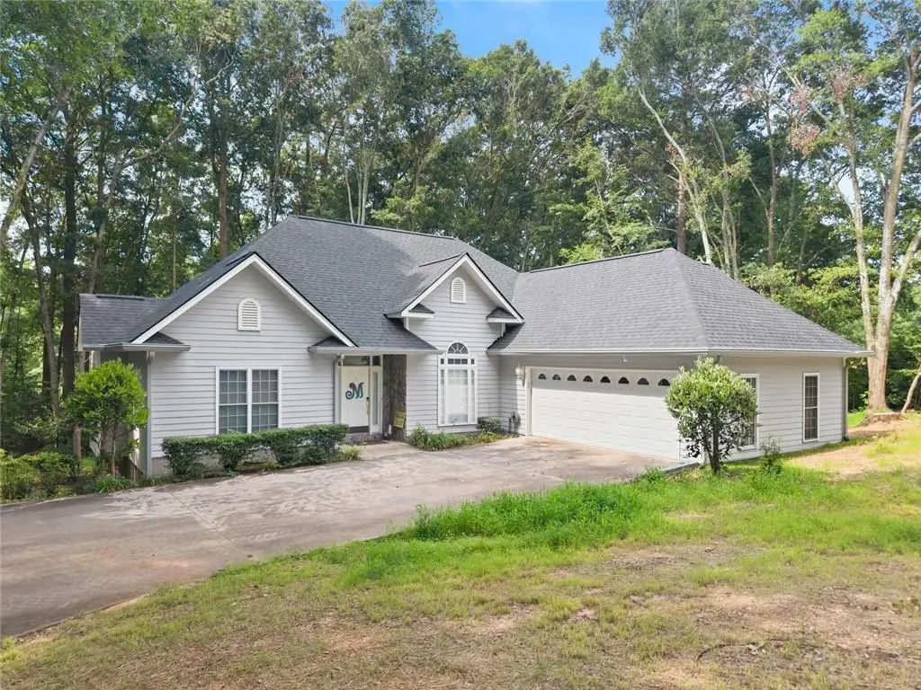 393 Brookwood Drive, Lavonia