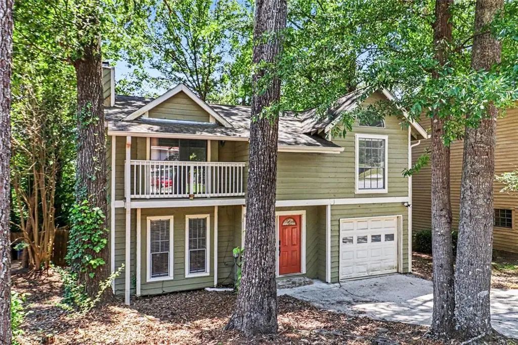 1012 Ascot Court, Riverdale