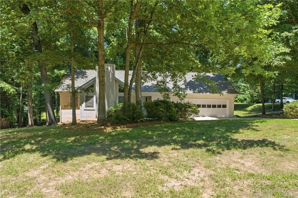 3650 Southlake Circle, Cumming