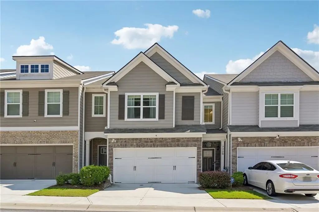 7726 Baron Road, Fairburn