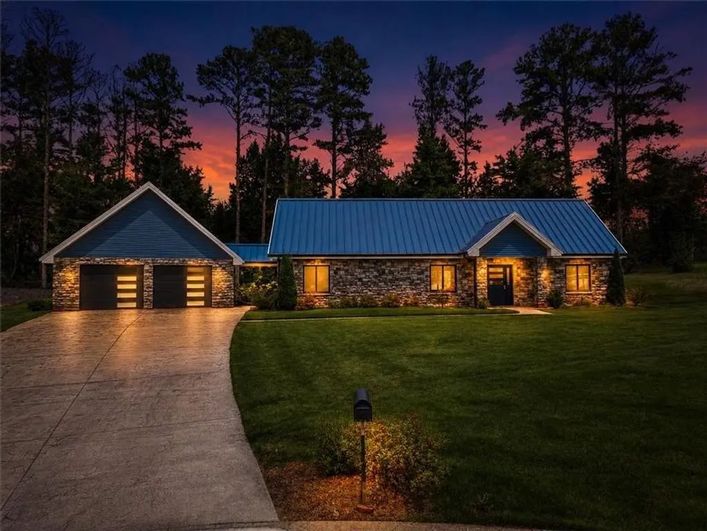 40 Red Oak Circle, Buchanan