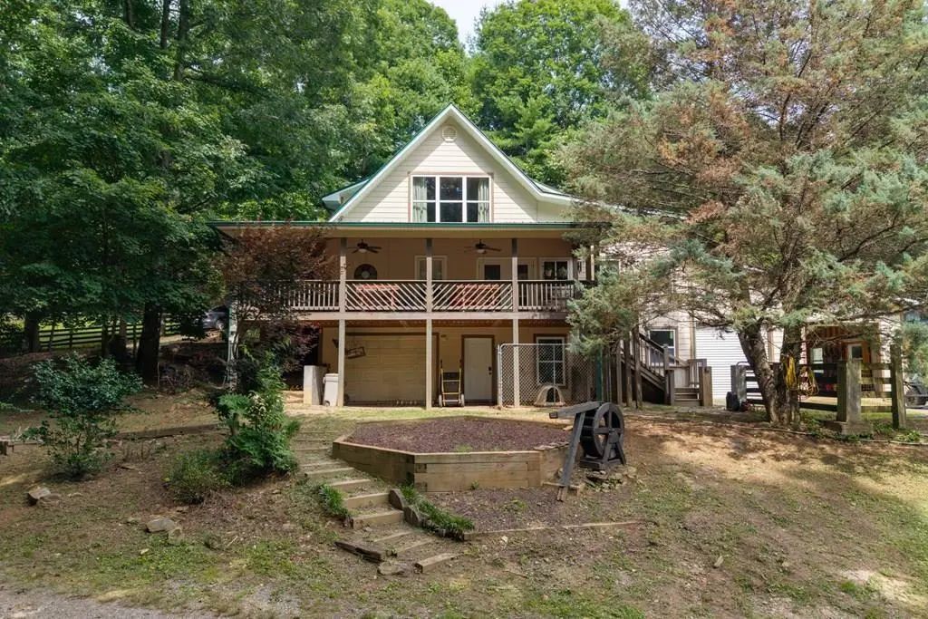 215 Dunnmill Creek Rd, Blue Ridge