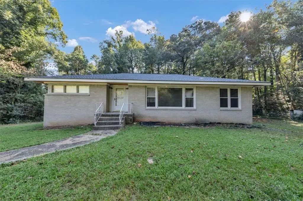 1280 Boat Rock Road, South Fulton