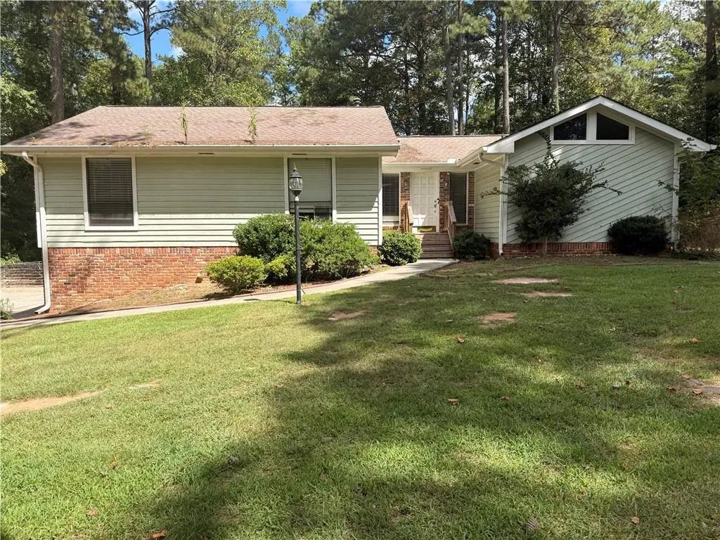 430 Banks Road, Fayetteville