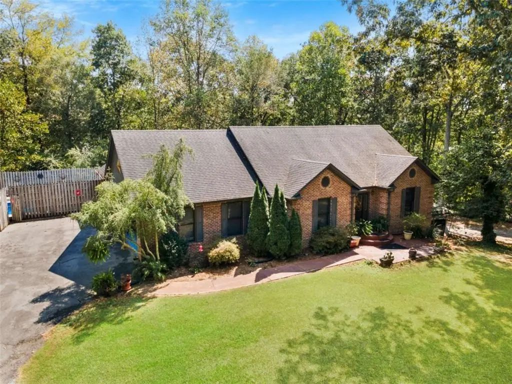 422 Ridgewood Circle, Summerville