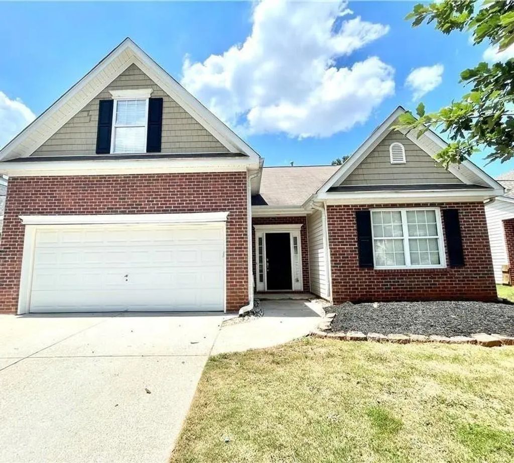 360 Clairidge Lane, Lawrenceville