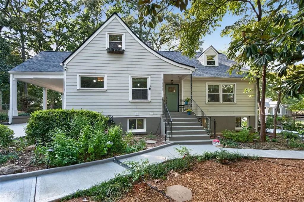 3277 N Whitney Avenue, Hapeville