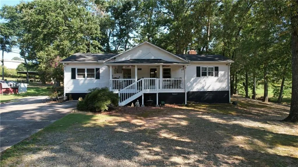 4620 Oak Grove Circle, Cumming