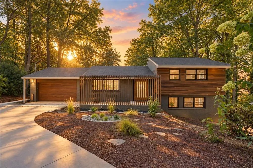 4351 Peachtree Dunwoody Road Ne, Atlanta