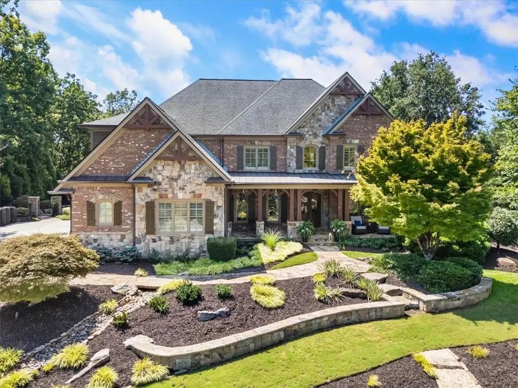 1310 Cashiers Way, Roswell