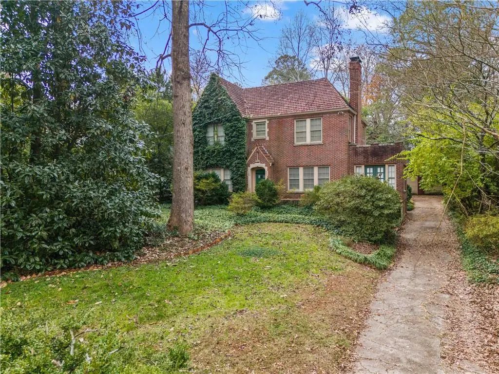1080 Clifton Road Ne, Atlanta