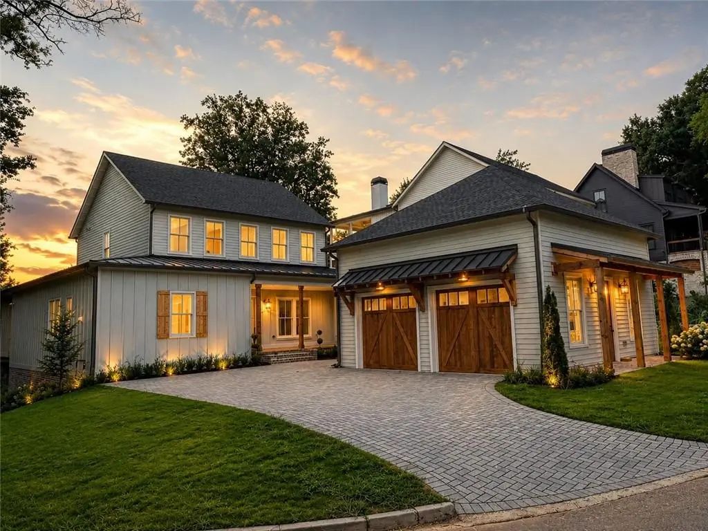 69 Maple Street, Roswell
