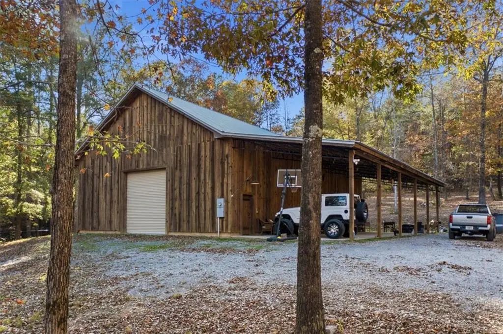938 Marion Dairy Road Se, Lindale