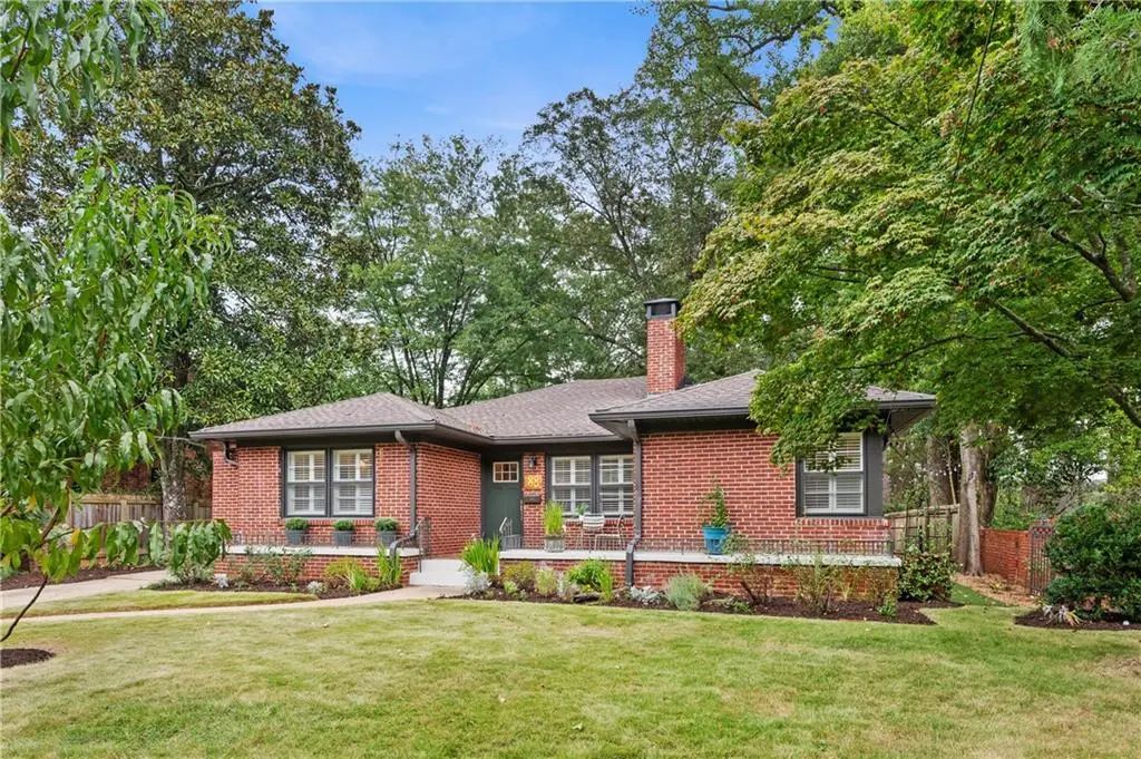 88 Clarendon Avenue, Avondale Estates