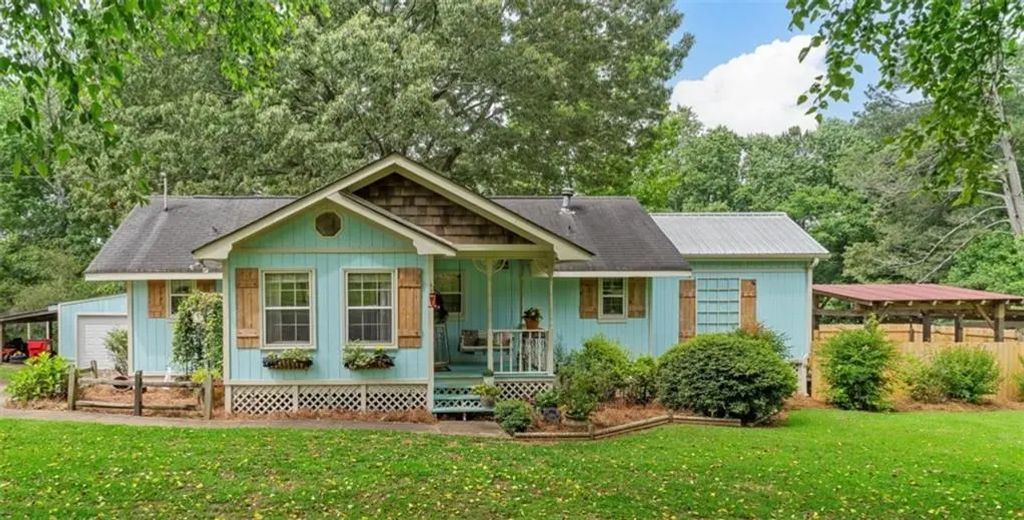 8669 Davis Street, Braselton