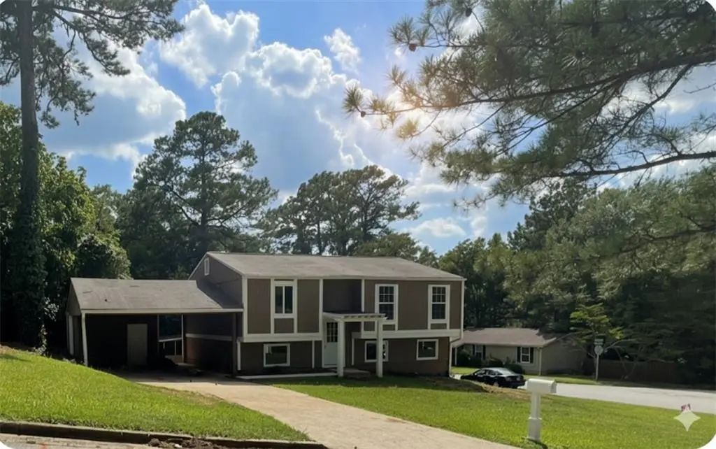 4941 Isle Royal Court, Stone Mountain