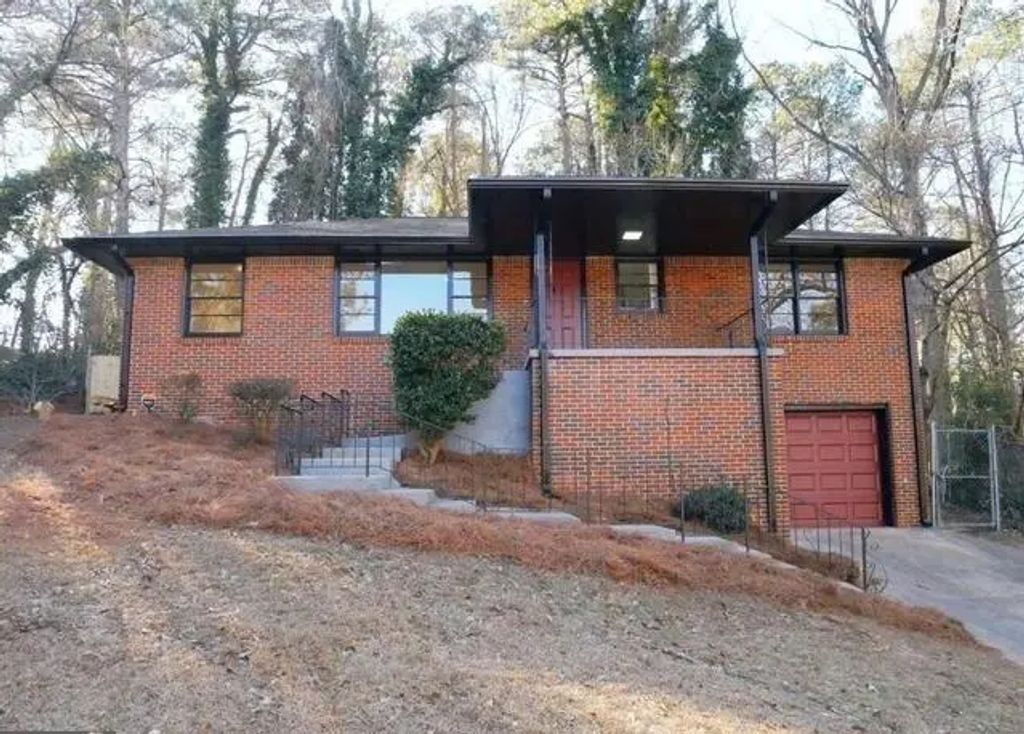 2756 Oldknow Drive, Atlanta