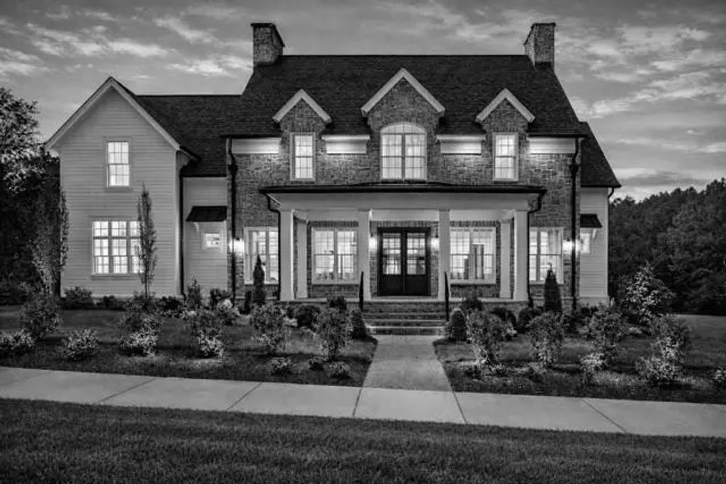 Magnolia Manor Drive, Canton