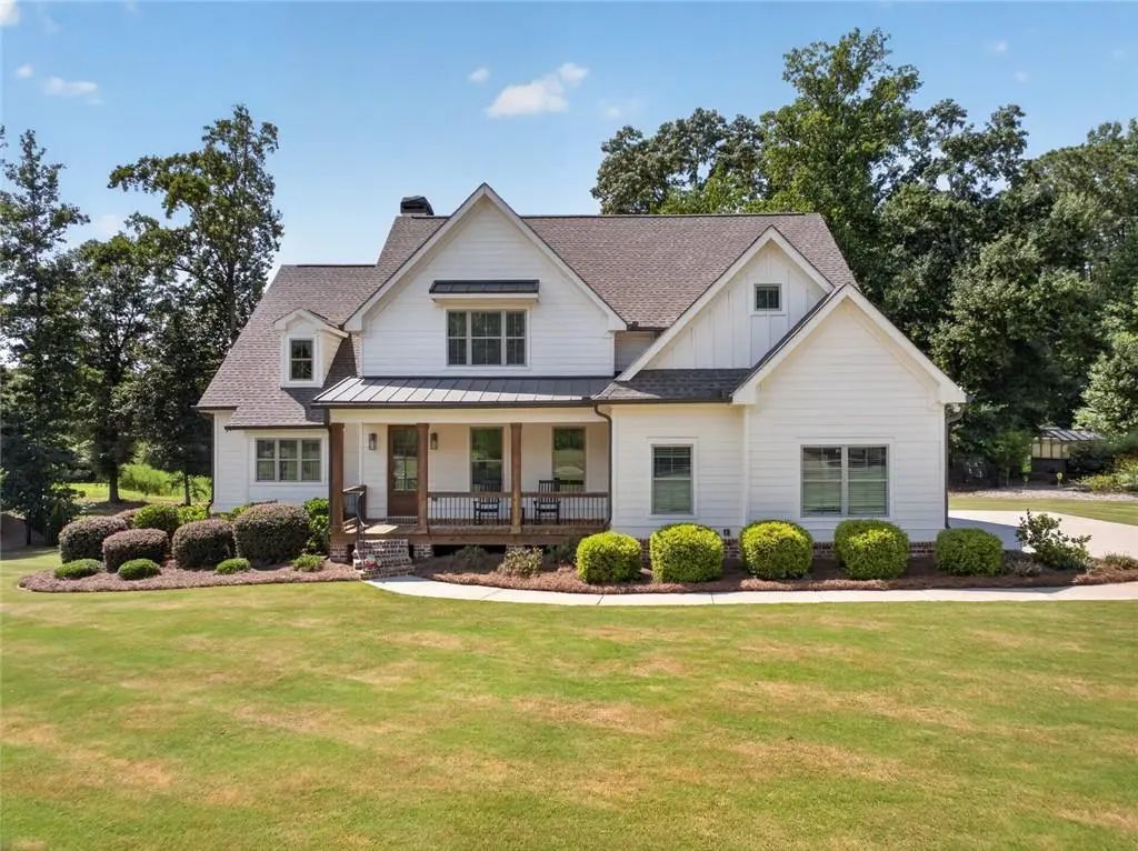 417 Fox Valley Drive, Monroe