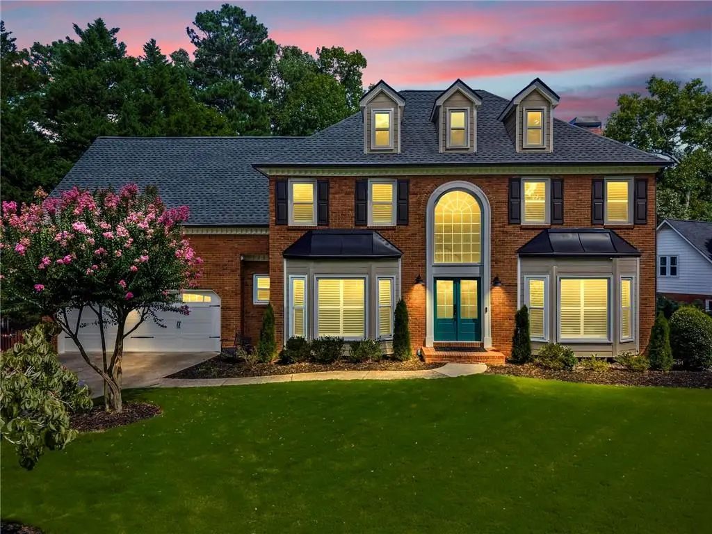 8325 Riverbirch Drive, Roswell