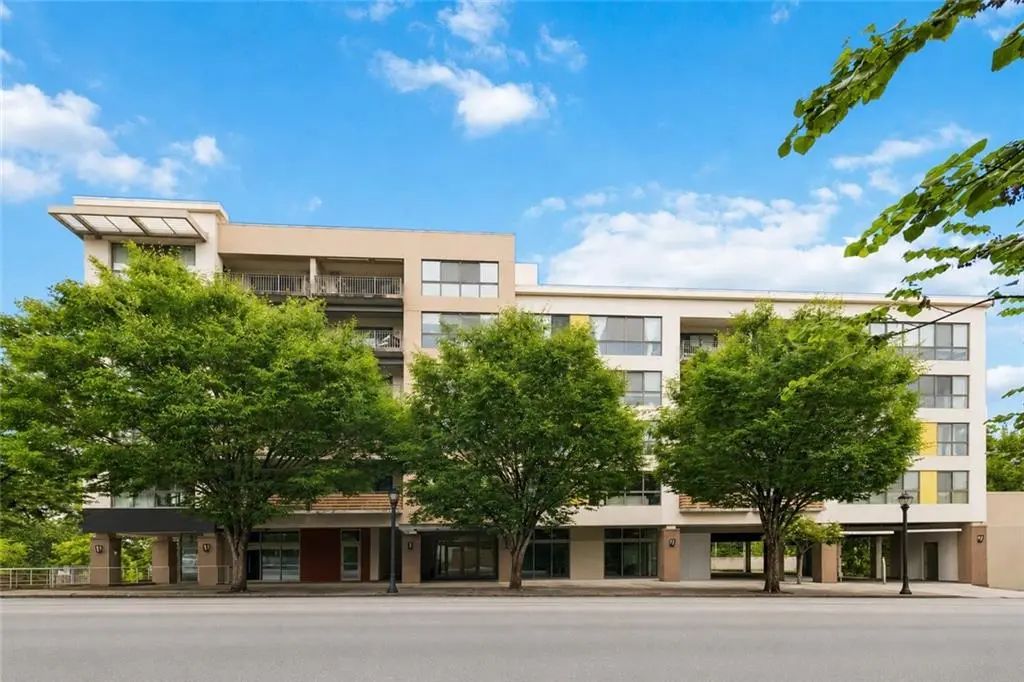 Unit 302 - 563 Memorial Drive, Atlanta