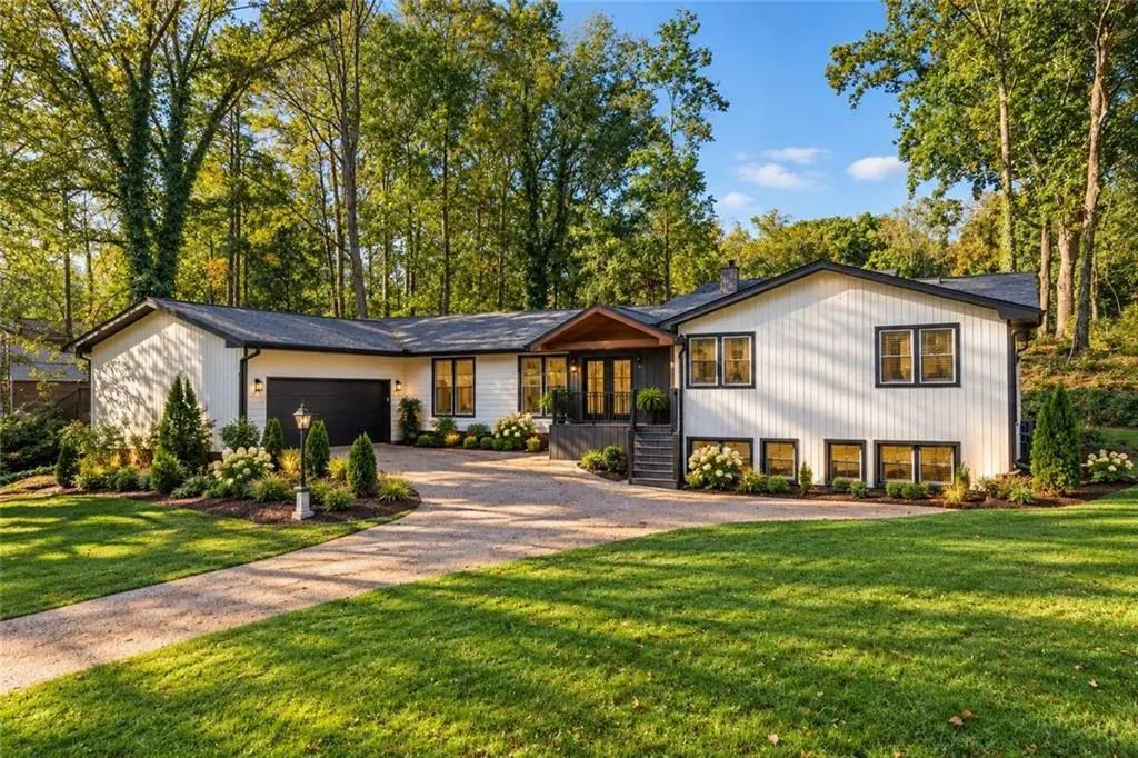 2281 Fox Hound Parkway, Marietta