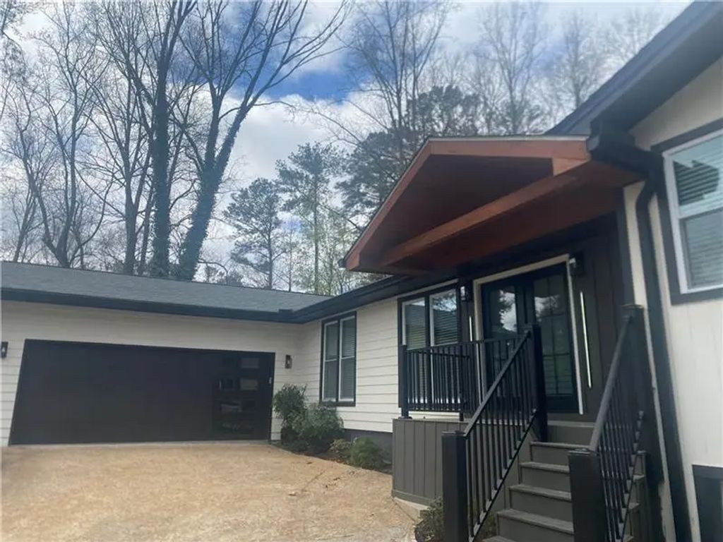 2281 Fox Hound Parkway, Marietta