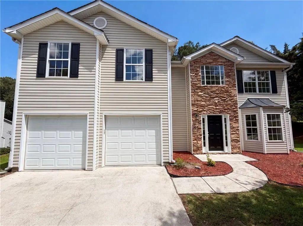 3582 Coveside Court, Loganville