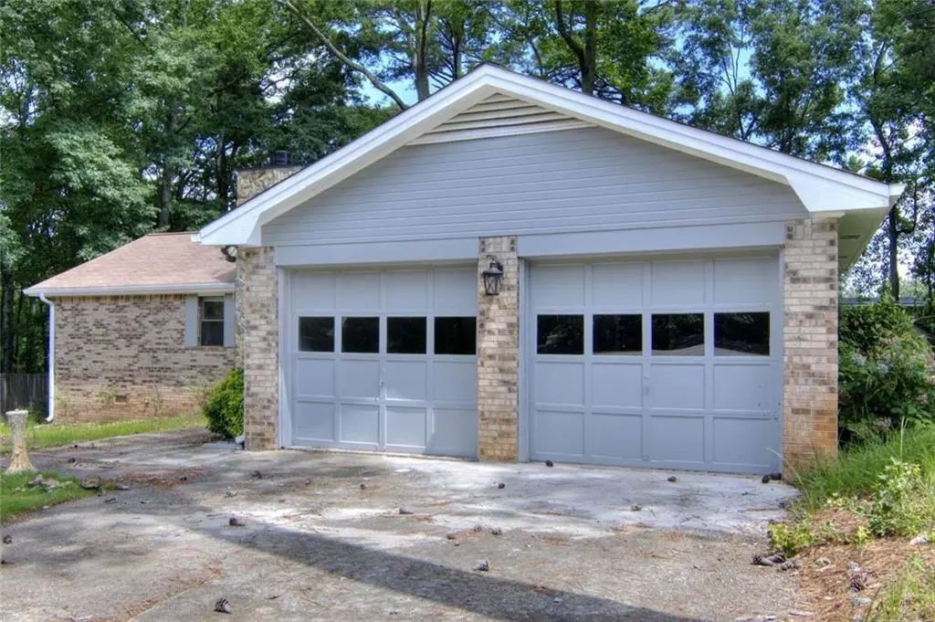 2210 Village Drive, Covington