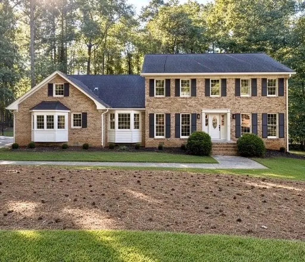2949 Spalding Drive, Sandy Springs