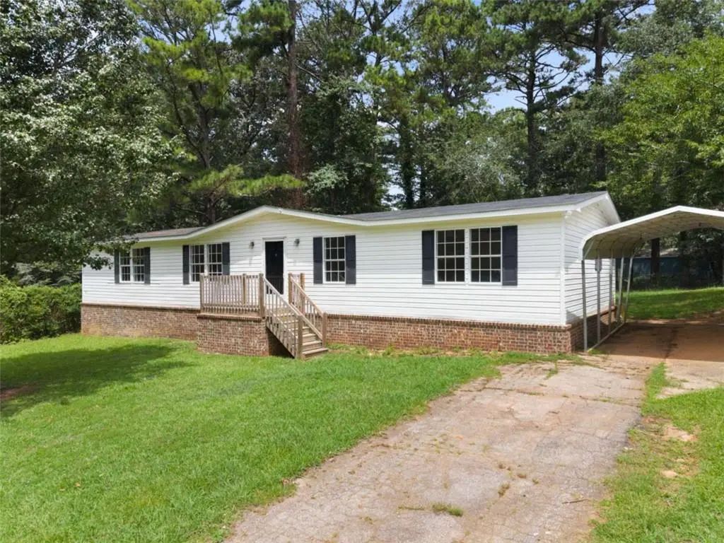 1348 Poplar Street, Stockbridge