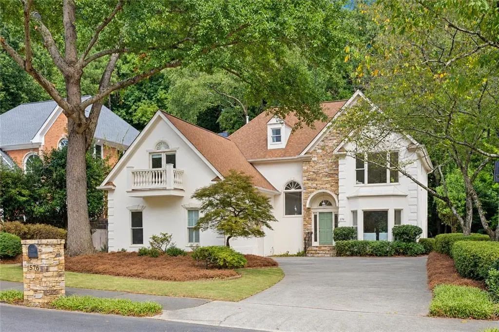 576 Pelham Road Ne, Atlanta