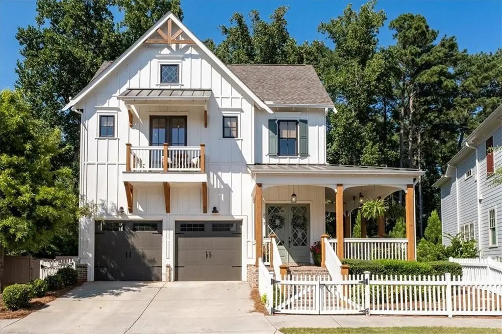 272 Dawson Drive, Woodstock