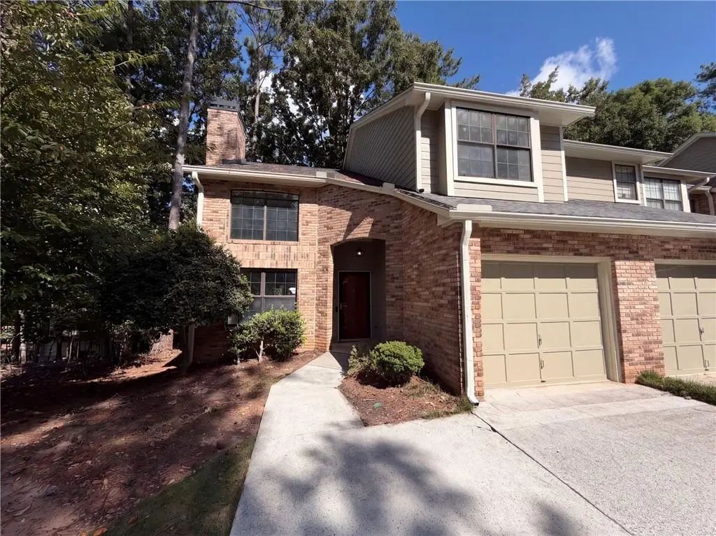506 Mansard Walk, Alpharetta