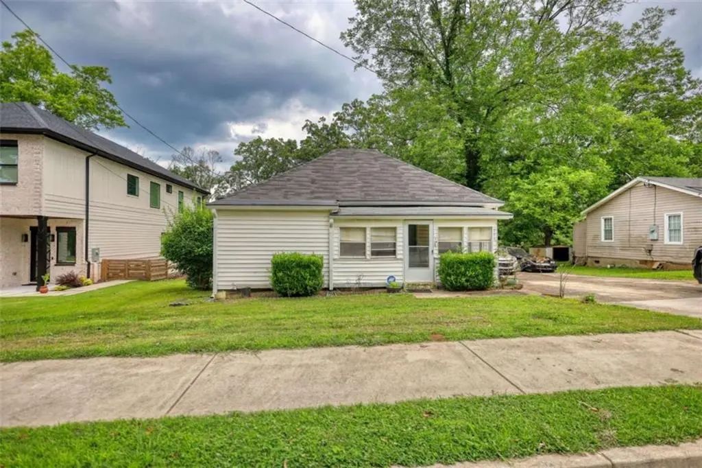 250 Bona Rd, Buford